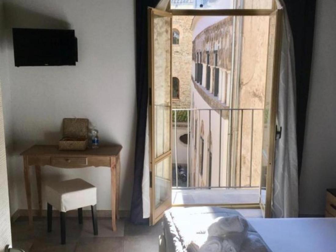 B&B Palazzo Fruscione Salerno Rom bilde
